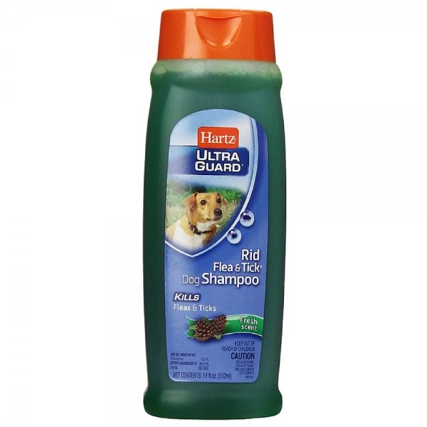 בקבוק 532 מל של Hartz UltraGuard Rid Flea & Tick Shampoo — שמפו מוכן לשימוש להריגת פרעושים וקרציות בניחוח הדרים.