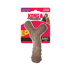 צעצוע לעיסה בצורת עצם קרן, בגוון עץ כהה עם טקסטורה מחוספסת