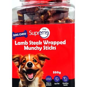 חטיפי אילוף טבעיים בטעמי ברווז וכבש, במרקם לעיס או מקלוני אימון. עשירים בחלבון, דלי שומן, ללא תוספים – מושלמים לכלבים בכל גיל.